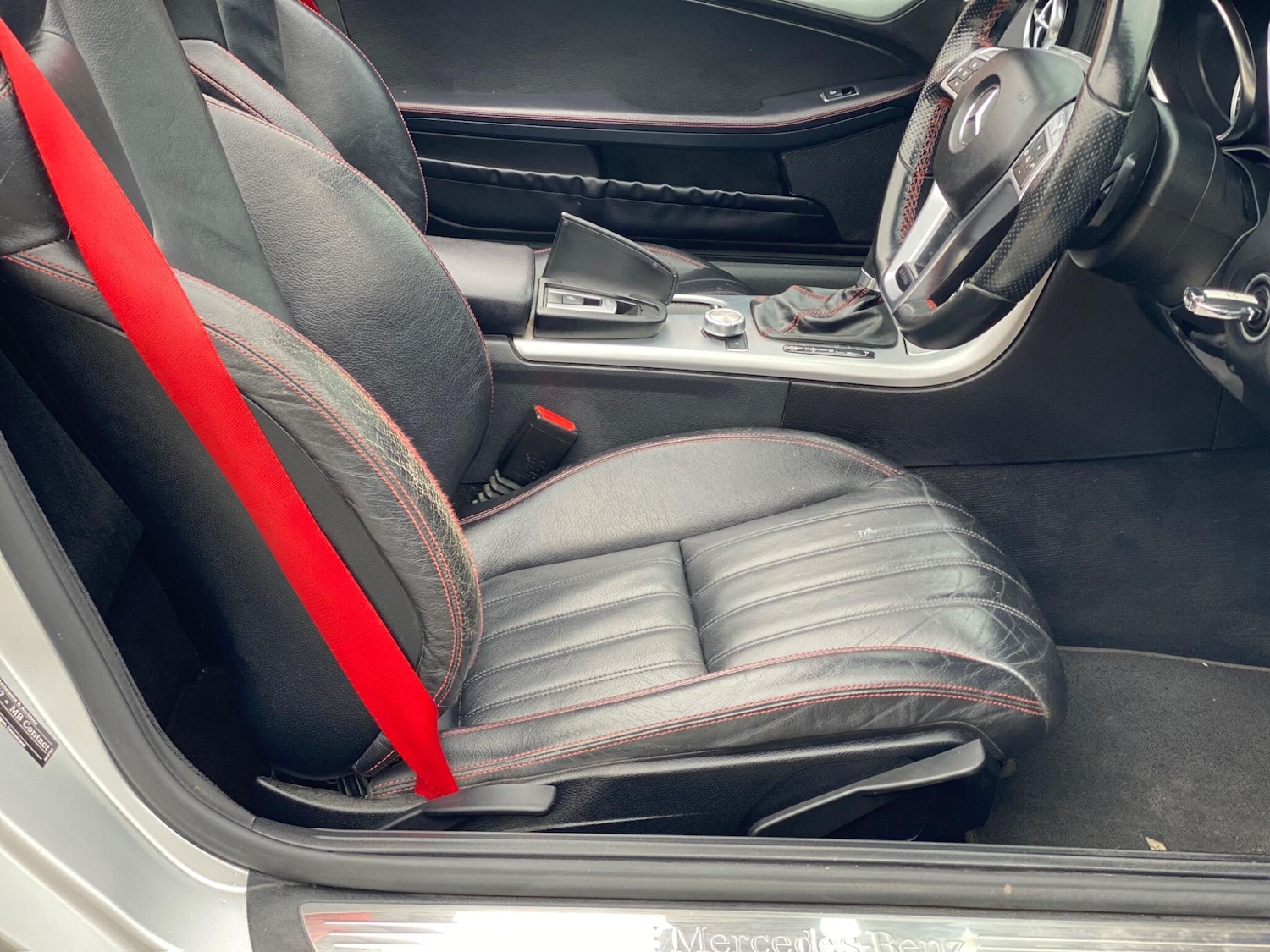 Used Mercedes-Benz SLK 2014 for sale - 76174723: Photo 30