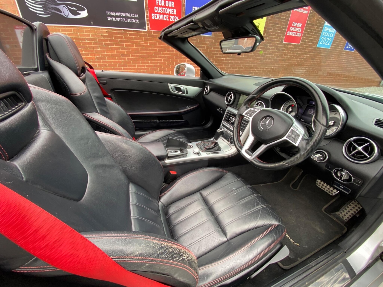 Used Mercedes-Benz SLK 2014 for sale - 76174723: Photo 6