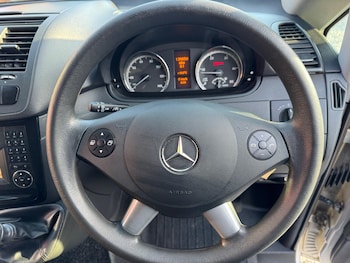 Used Mercedes-Benz Vito 2015 for sale - 78115171: Photo