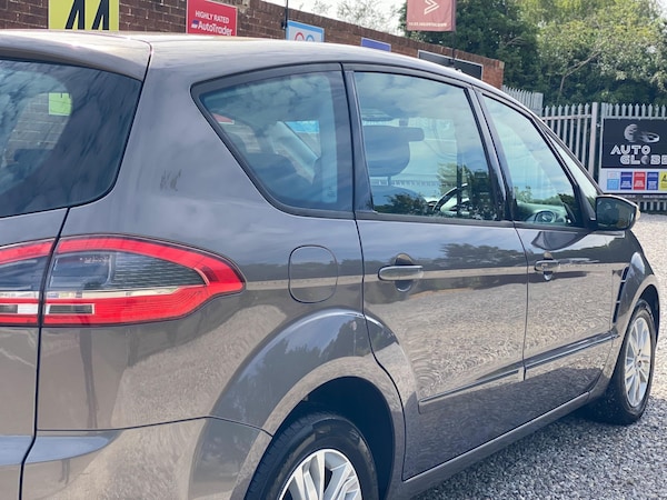 Used Ford S-Max 2014 for sale - 76214439: Photo 23