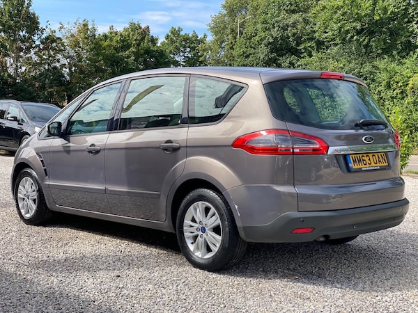 Used Ford S-Max 2014 for sale - 76214439: Photo 5