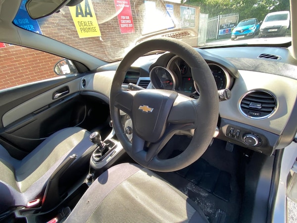 Used Chevrolet Cruze 2013 for sale - 74738963: Photo 8