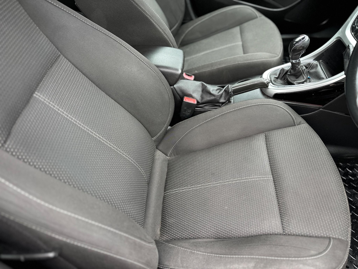 Used Vauxhall Astra 2013 for sale - 77696214: Photo 30