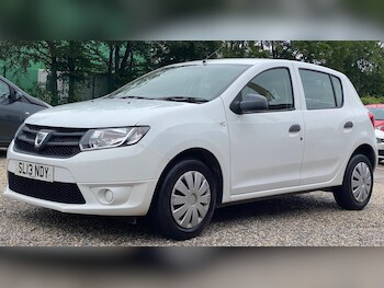 Used Dacia Sandero 2013 for sale - 78878472: Photo