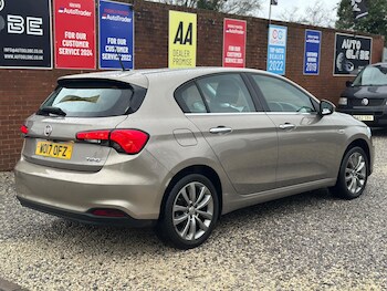 Used Fiat Tipo 2017 for sale - 77202600: Photo