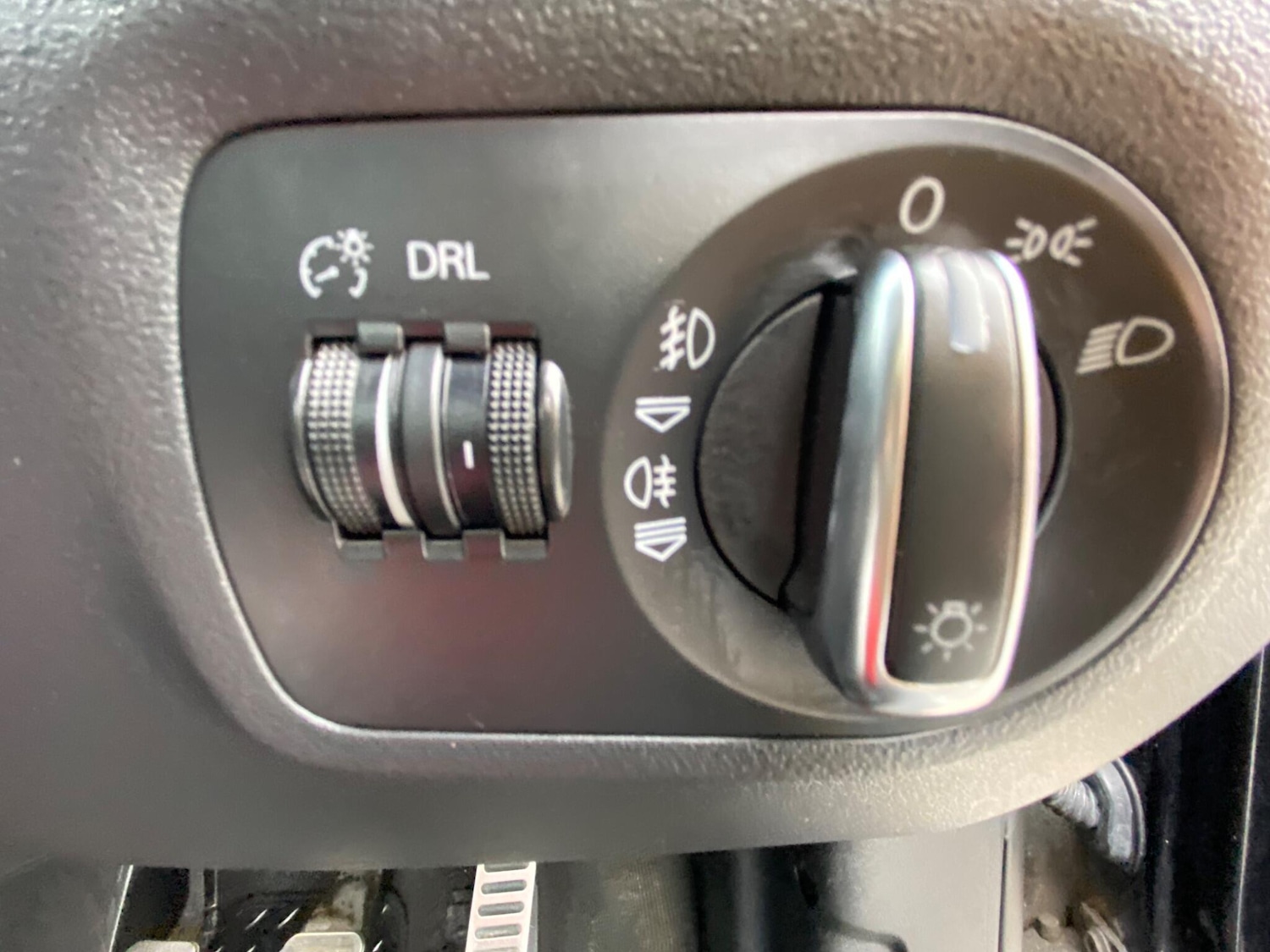 Used Audi TT 2009 for sale - 77993190: Photo 22