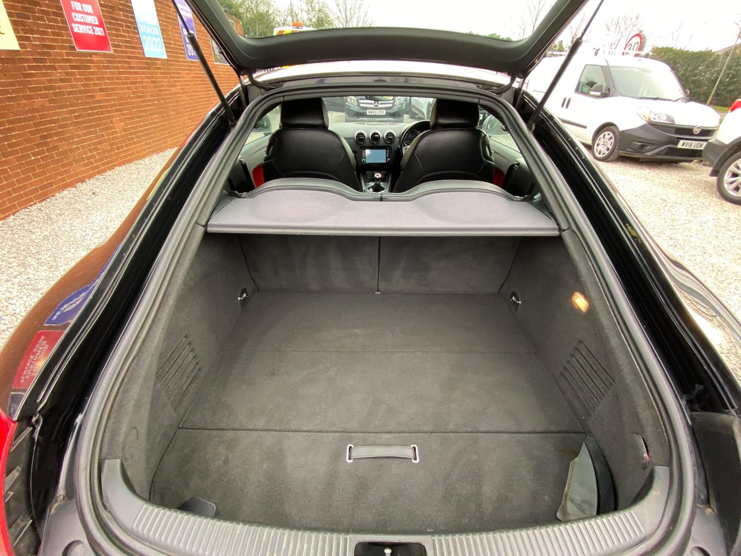 Used Audi TT 2009 for sale - 77993190: Photo 47