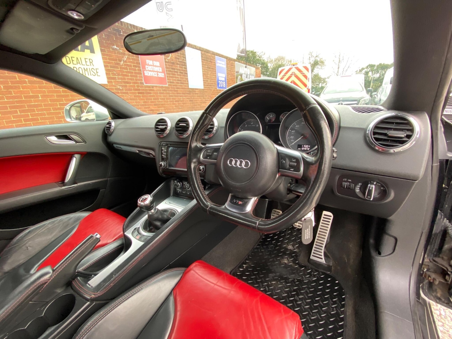 Used Audi TT 2009 for sale - 77993190: Photo 8
