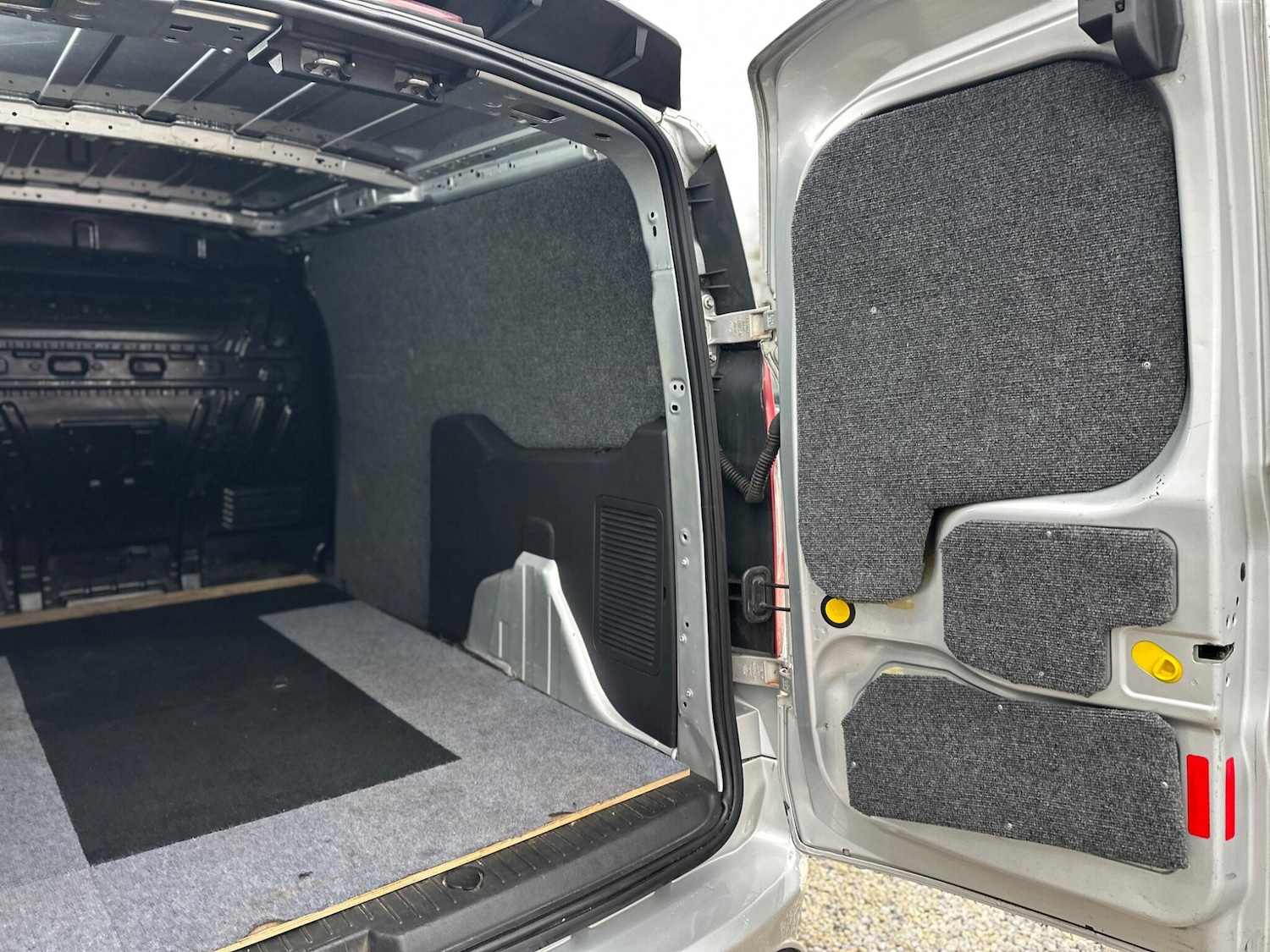 Used Ford Transit Connect 2014 for sale - 77647193: Photo 25