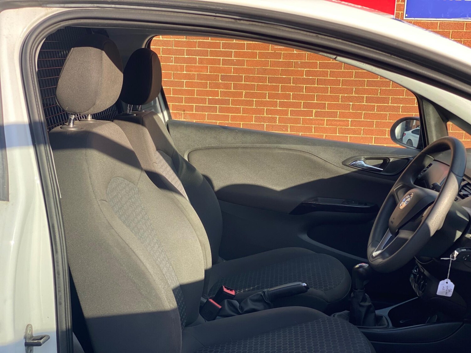 Used Vauxhall Corsa 2016 for sale - 78046968: Photo 21