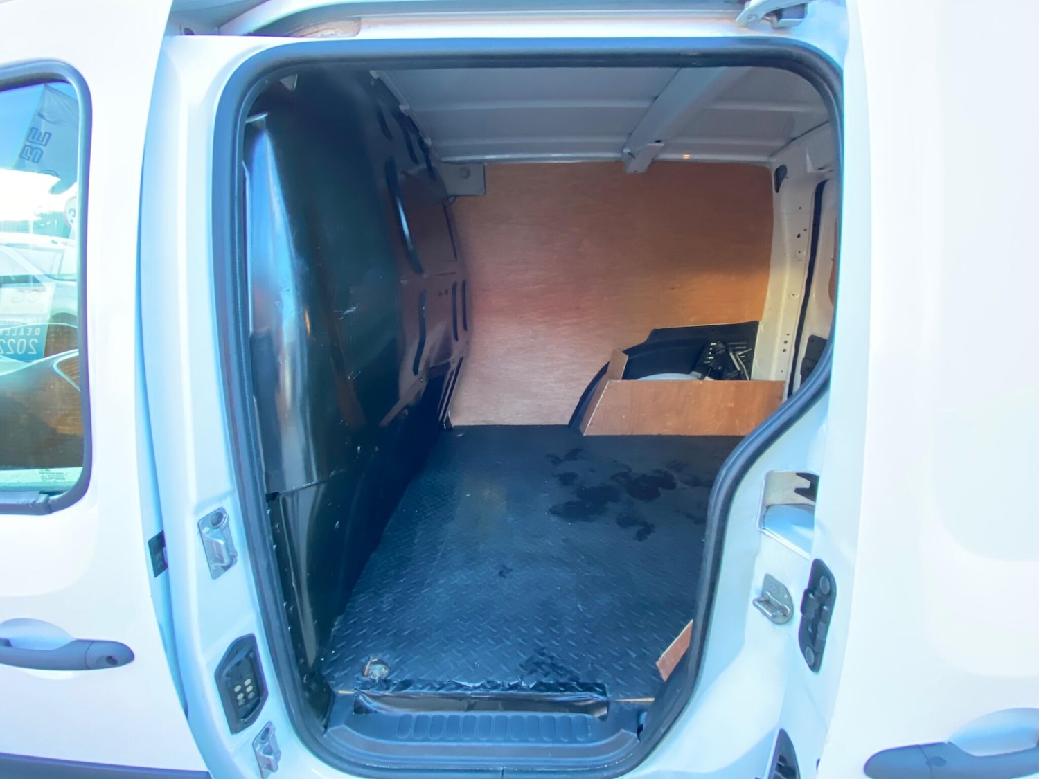 Used Renault Kangoo 2016 for sale - 77425330: Photo 39