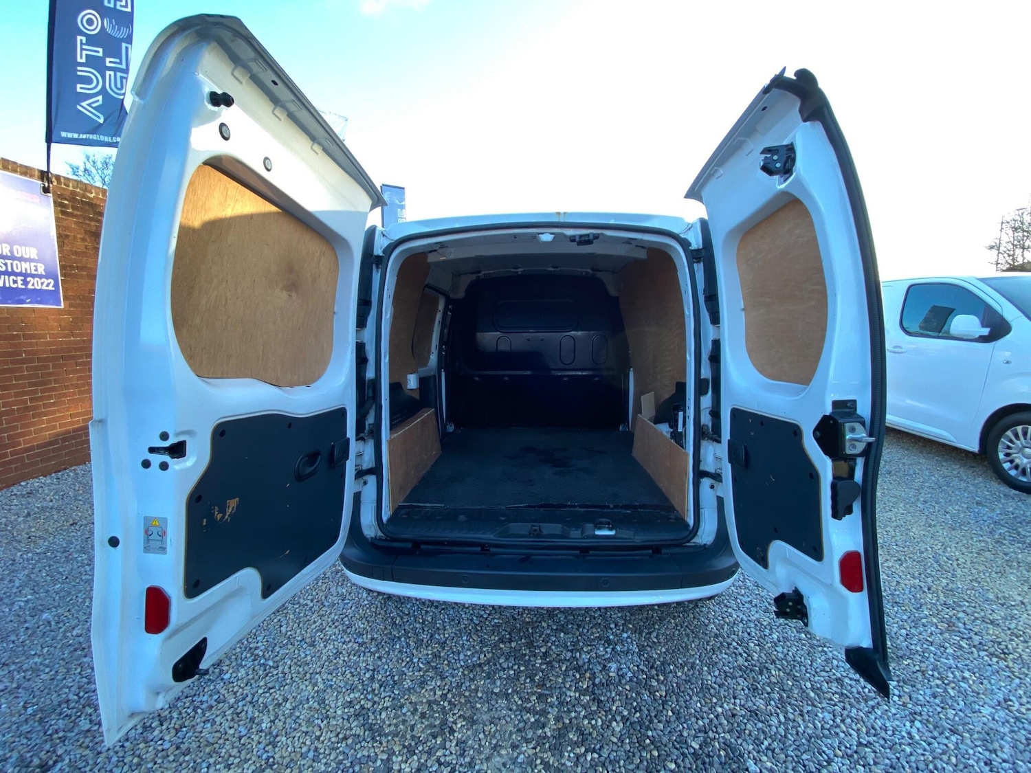 Used Renault Kangoo 2016 for sale - 77425330: Photo 7