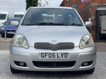 Used Toyota Yaris 2005 for sale - 79532385: Photo