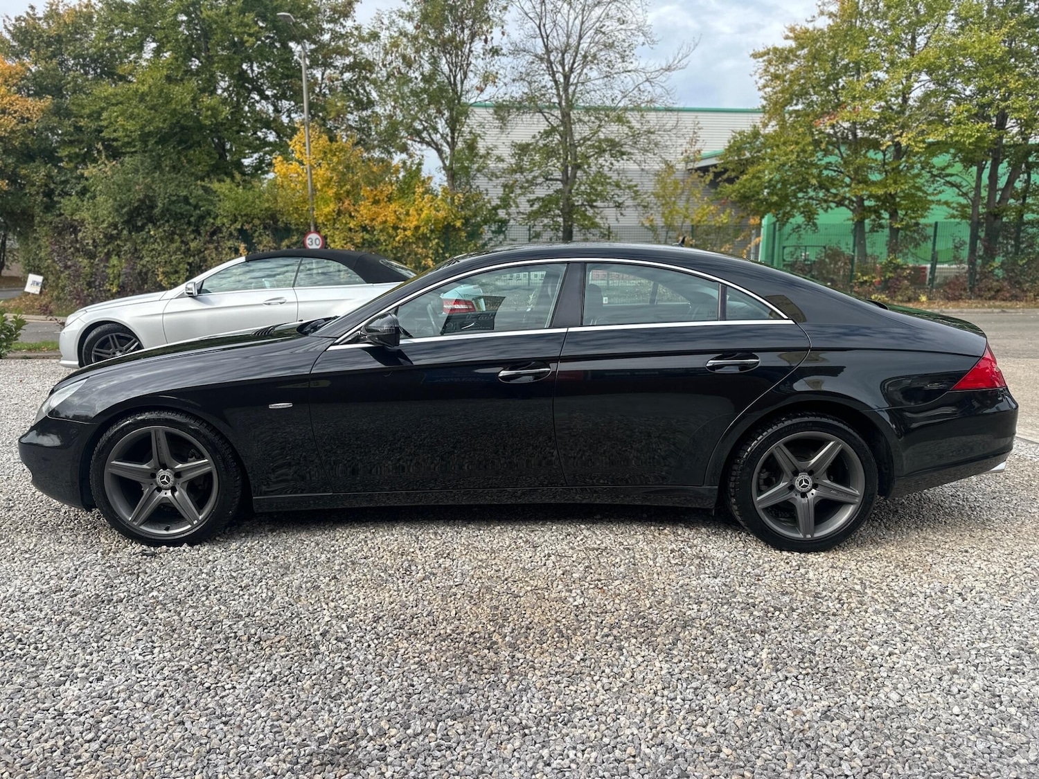 Used Mercedes-Benz CLS 2010 for sale - 76153126: Photo 18