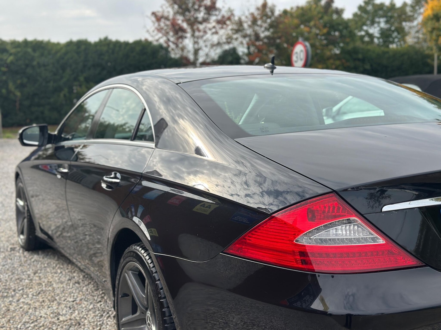 Used Mercedes-Benz CLS 2010 for sale - 76153126: Photo 22