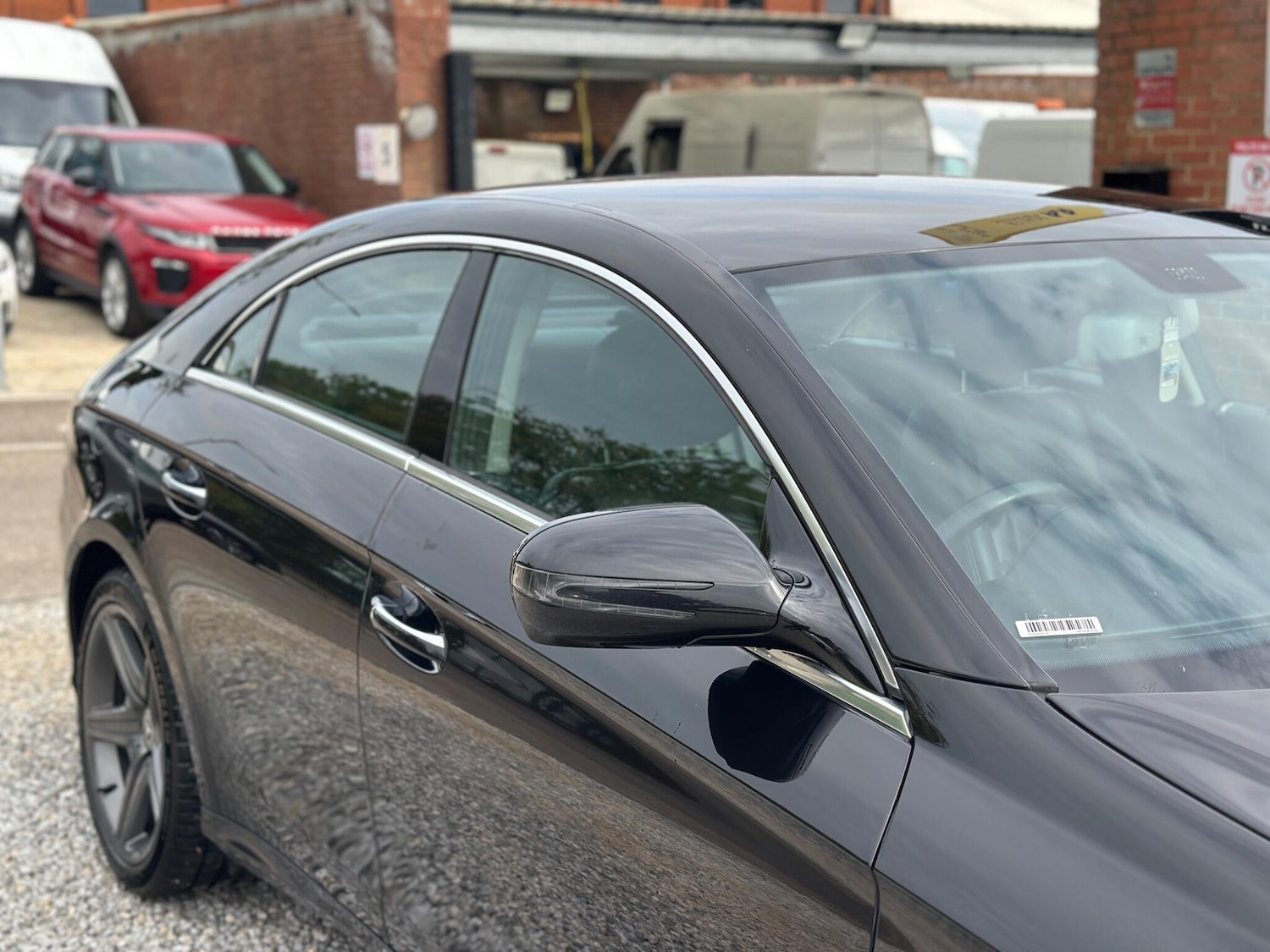 Used Mercedes-Benz CLS 2010 for sale - 76153126: Photo 31