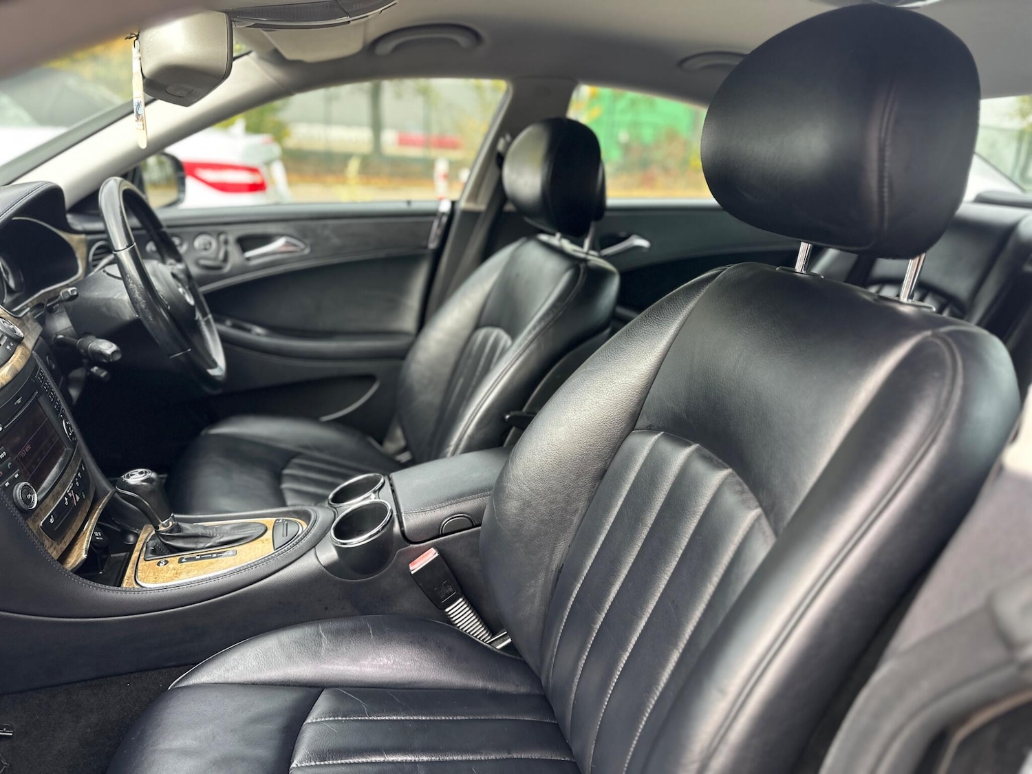 Used Mercedes-Benz CLS 2010 for sale - 76153126: Photo 44