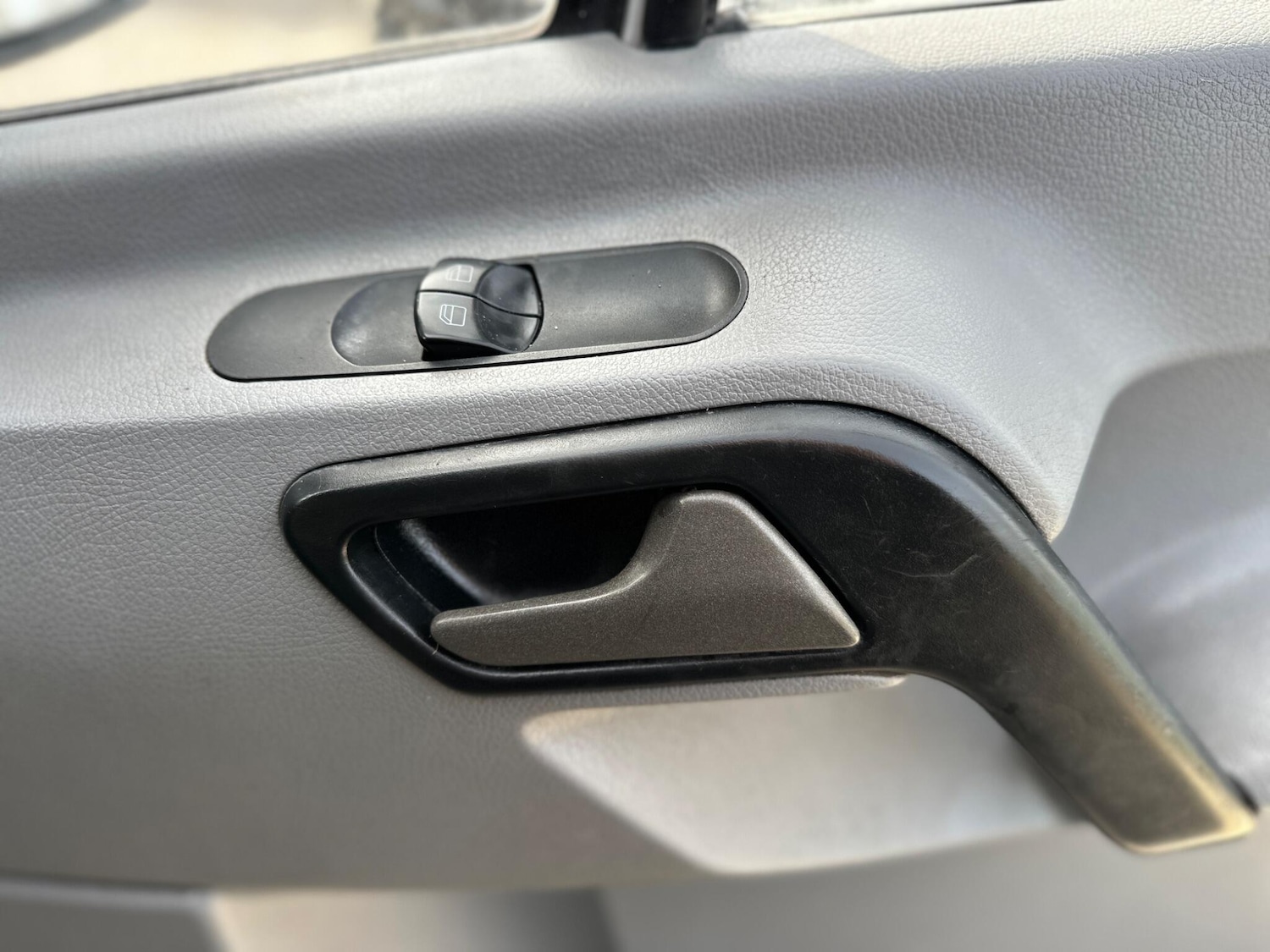 Used Mercedes-Benz Sprinter 2014 for sale - 77523761: Photo 31