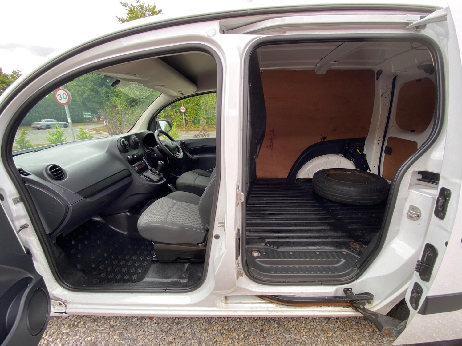 Used Mercedes-Benz Citan 2017 for sale - 75809196: Photo 12