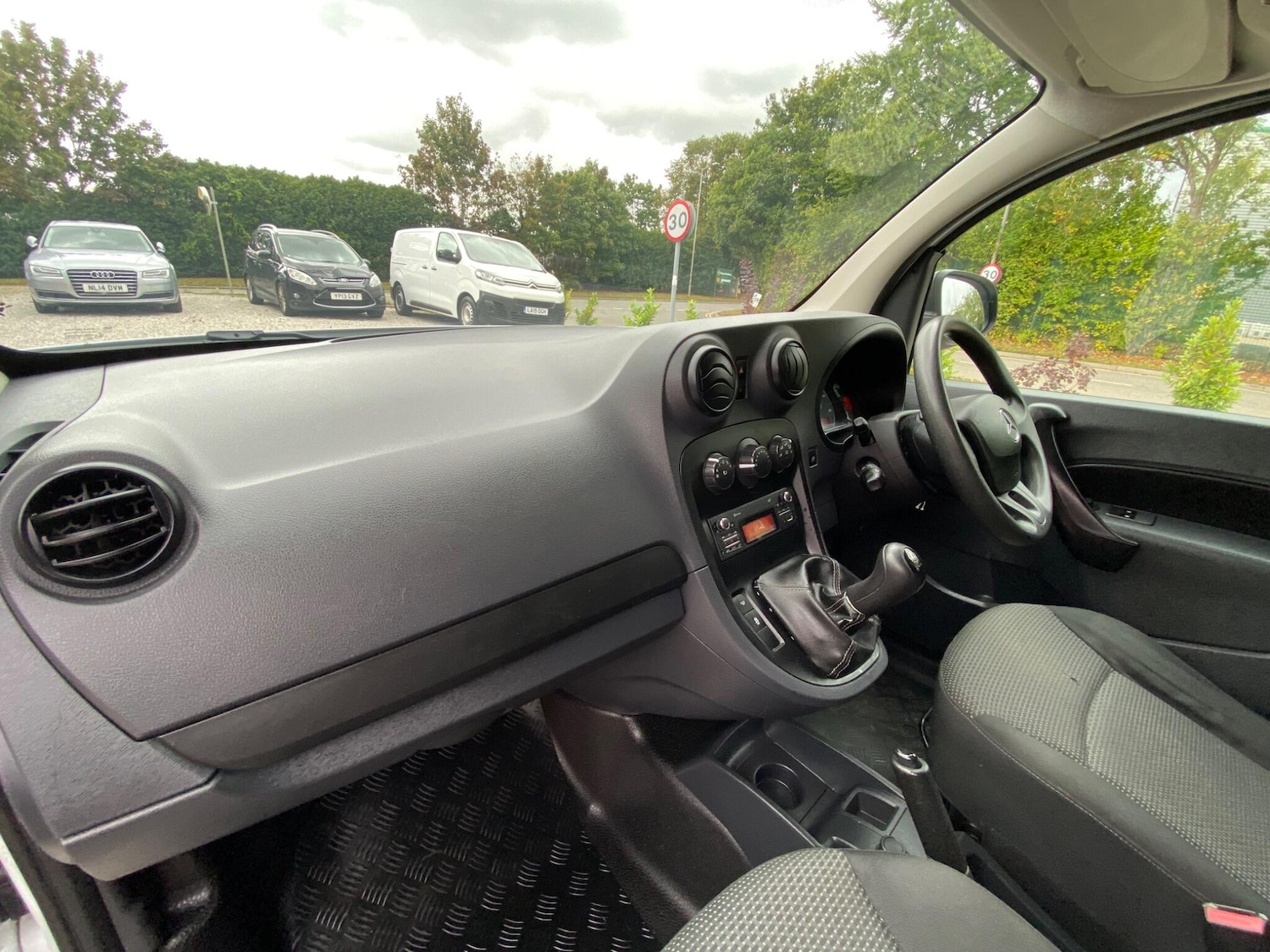 Used Mercedes-Benz Citan 2017 for sale - 75809196: Photo 13