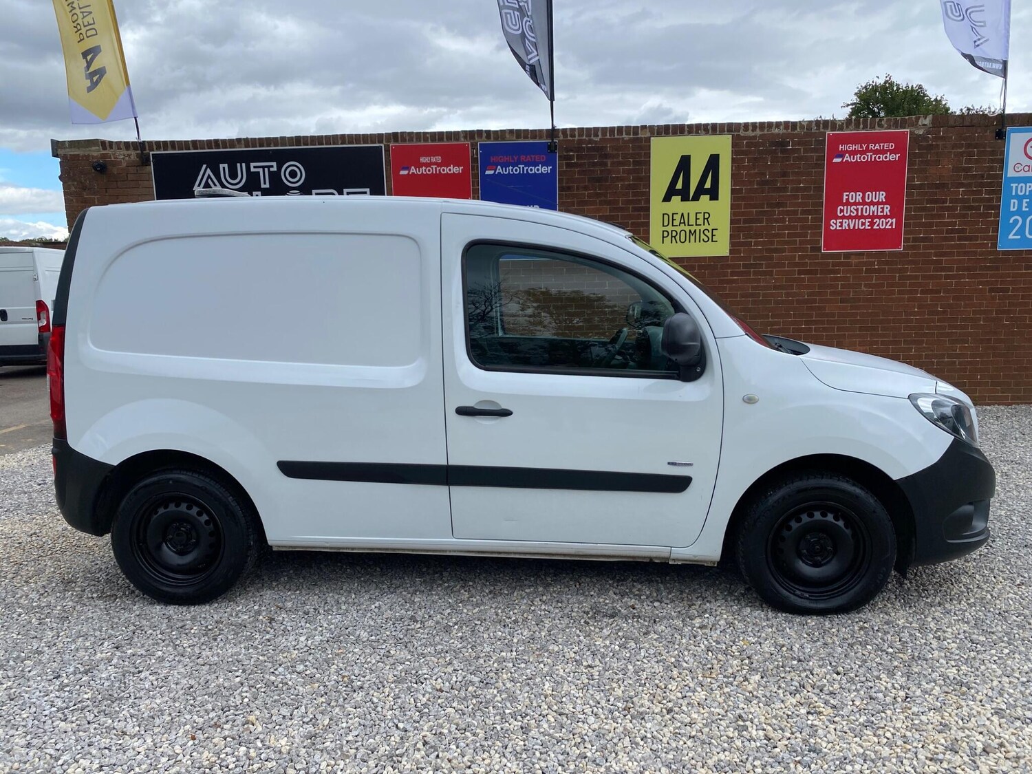 Used Mercedes-Benz Citan 2017 for sale - 75809196: Photo 6