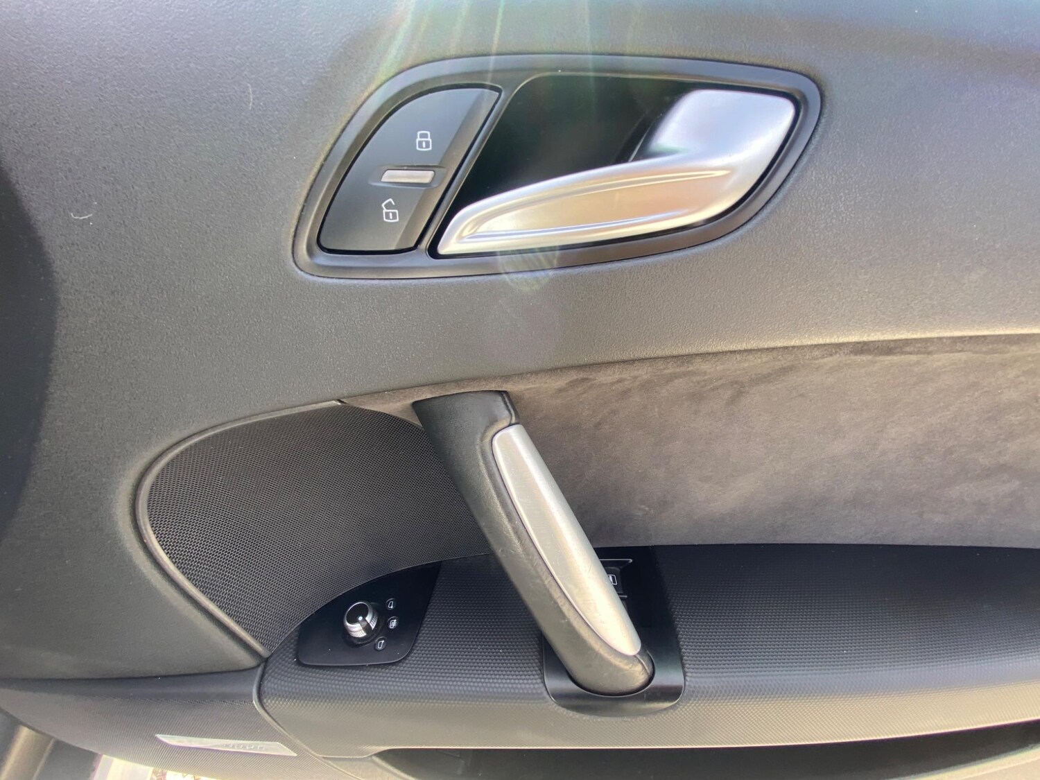 Used Audi TT 2011 for sale - 76199980: Photo 31