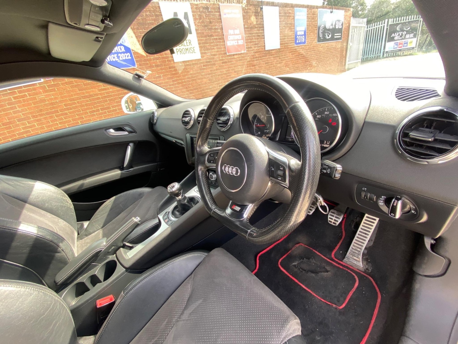 Used Audi TT 2011 for sale - 76199980: Photo 7