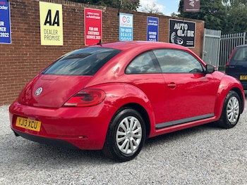 Used Volkswagen Beetle 2013 for sale - 79373408: Photo