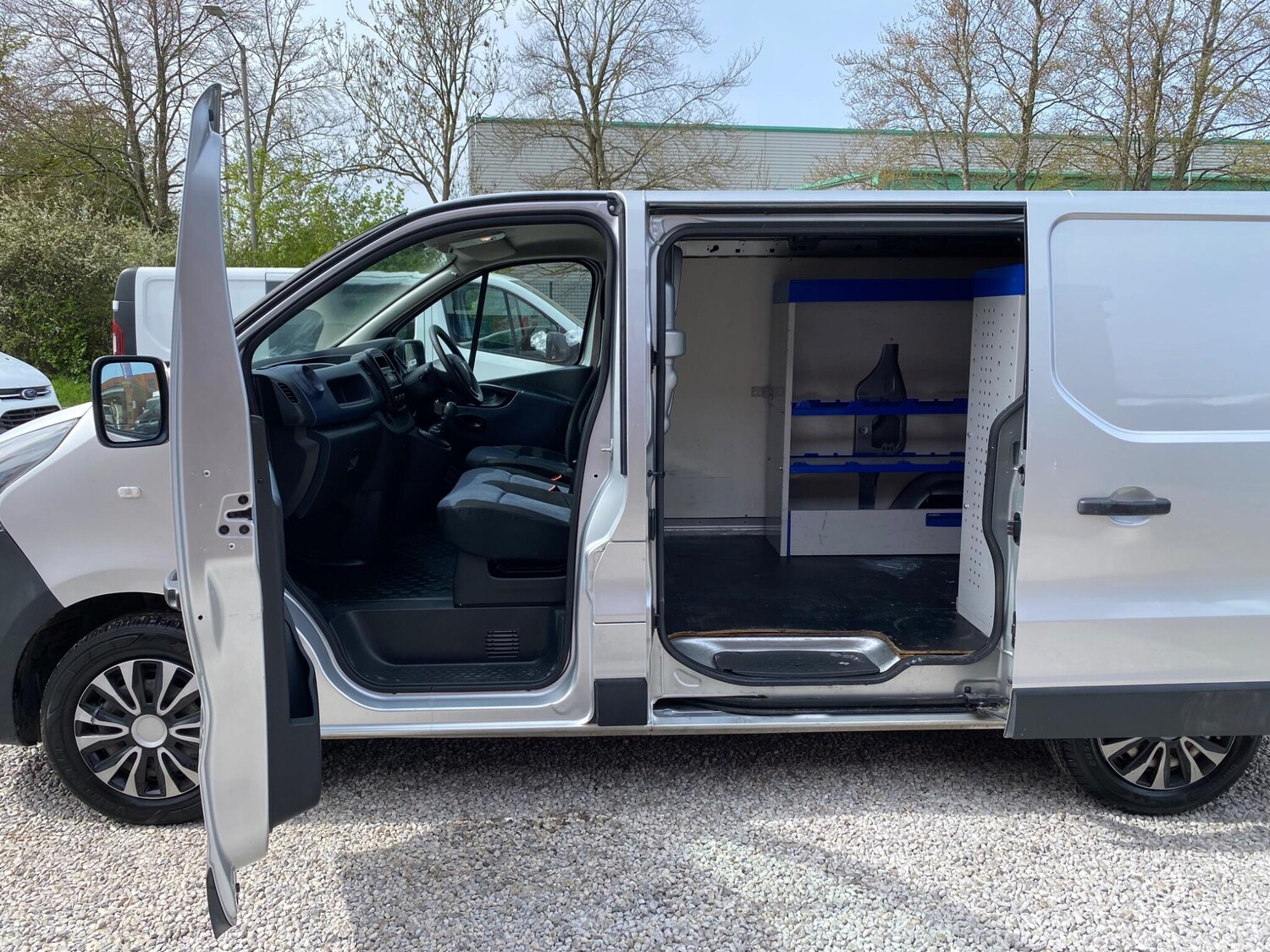 Used Vauxhall Vivaro 2018 for sale - 78171296: Photo 7