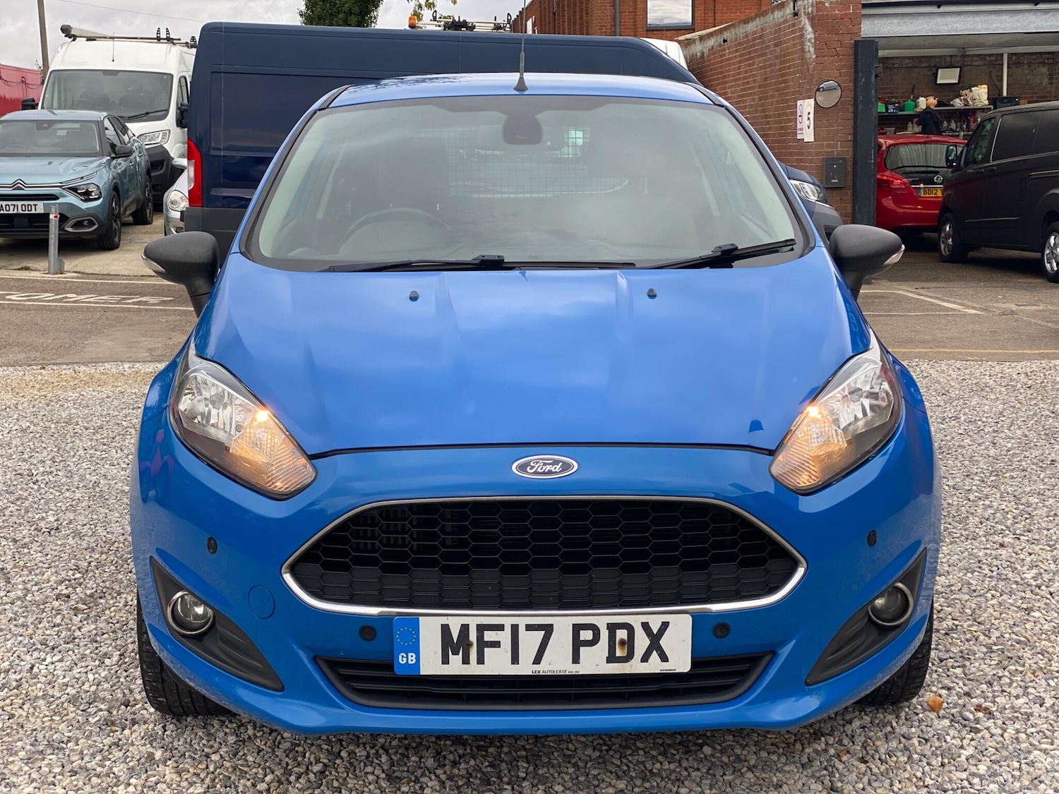 Used Ford Fiesta Van 2017 for sale - 76189612: Photo 15