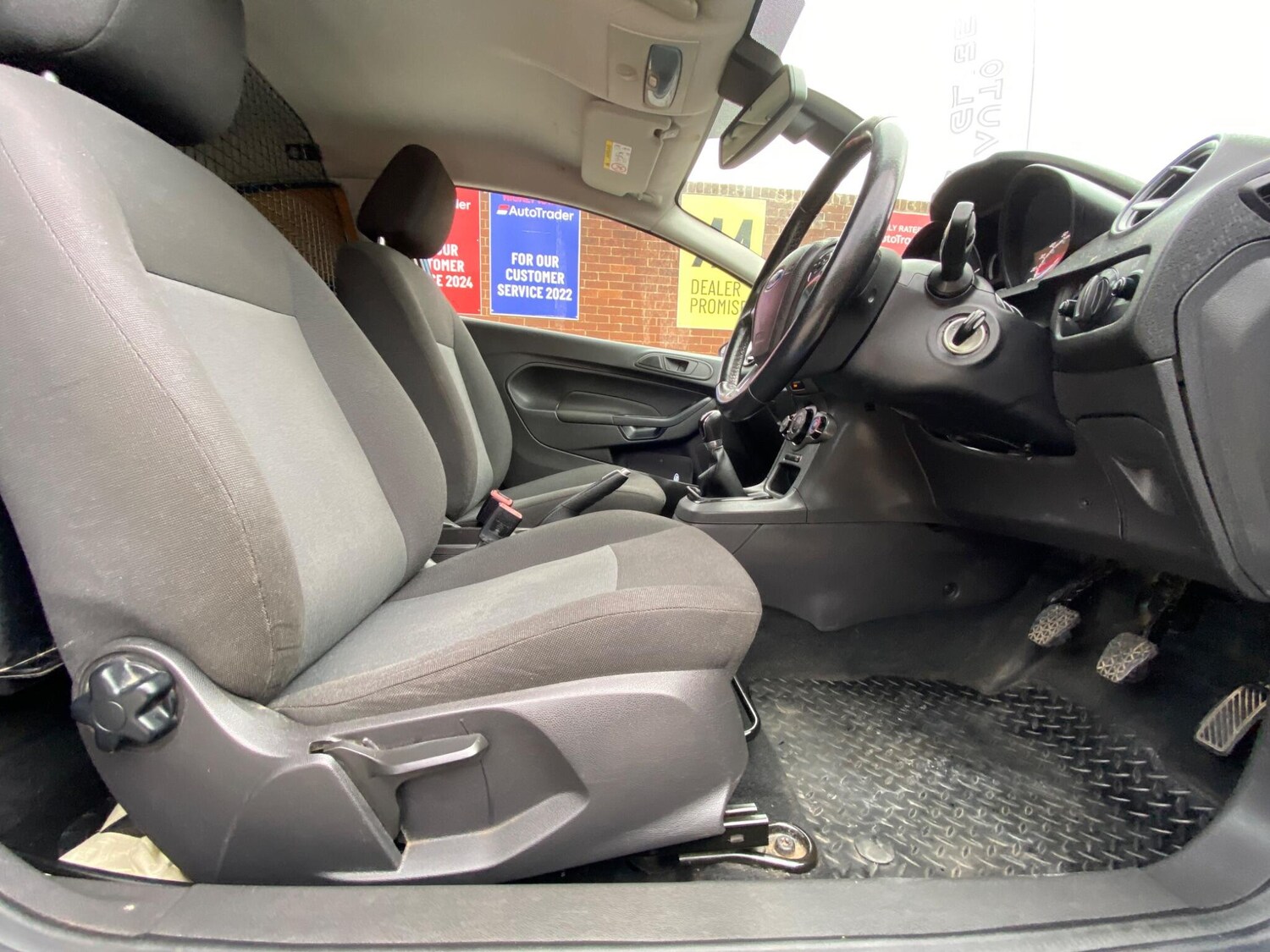 Used Ford Fiesta Van 2017 for sale - 76189612: Photo 30