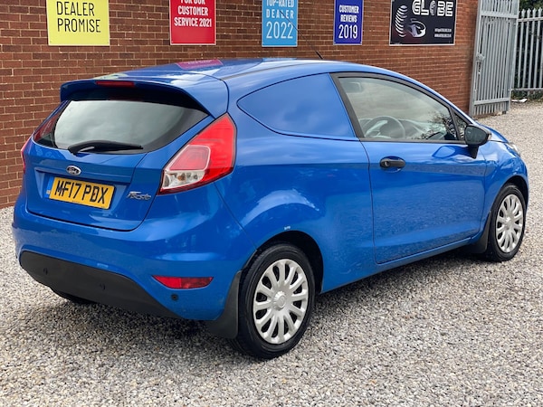 Used Ford Fiesta Van 2017 for sale - 76189612: Photo 5