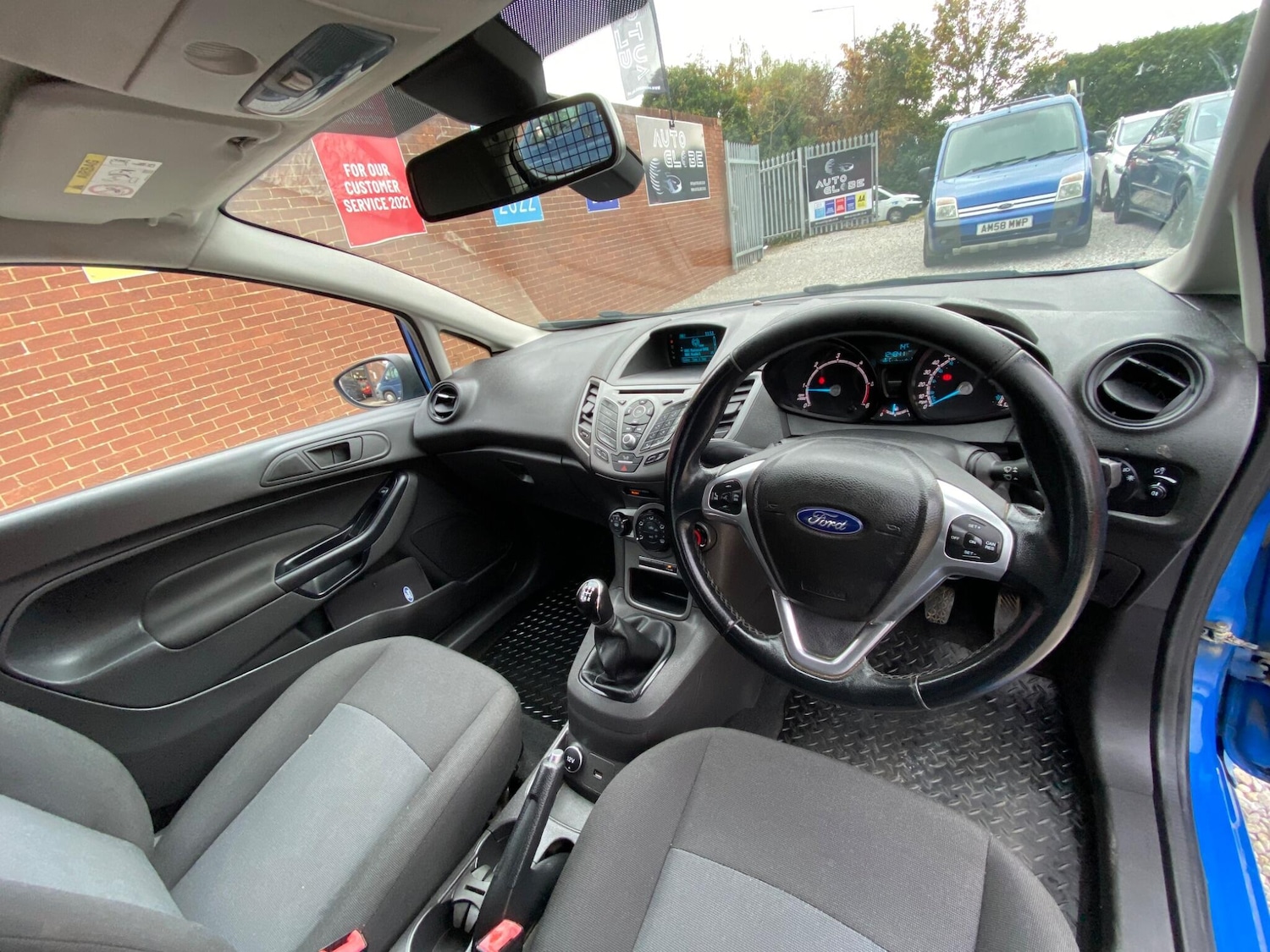 Used Ford Fiesta Van 2017 for sale - 76189612: Photo 8