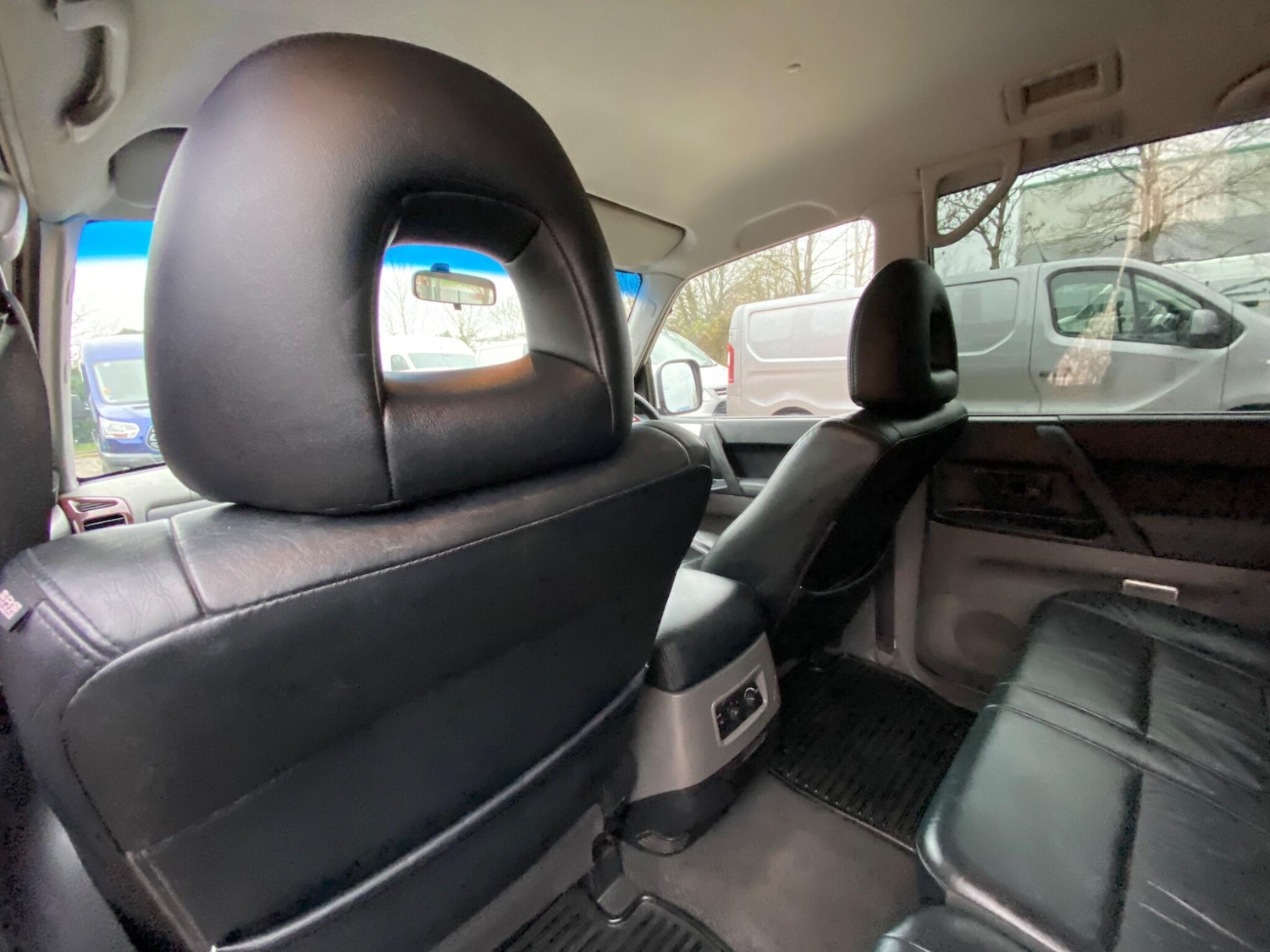 Used Mitsubishi Shogun 2006 for sale - 77175632: Photo 39