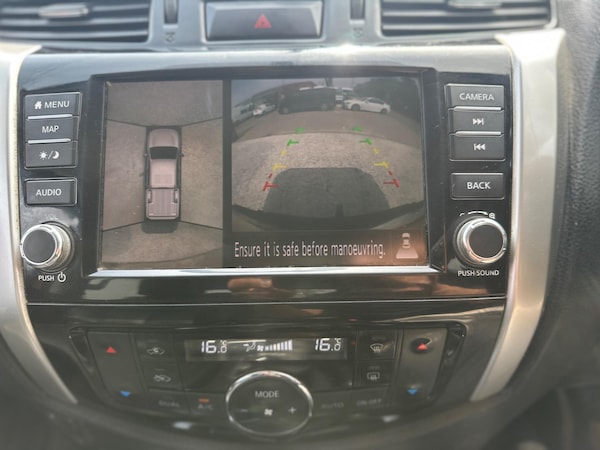 Used Nissan Navara 2020 for sale - 75564304: Photo 11
