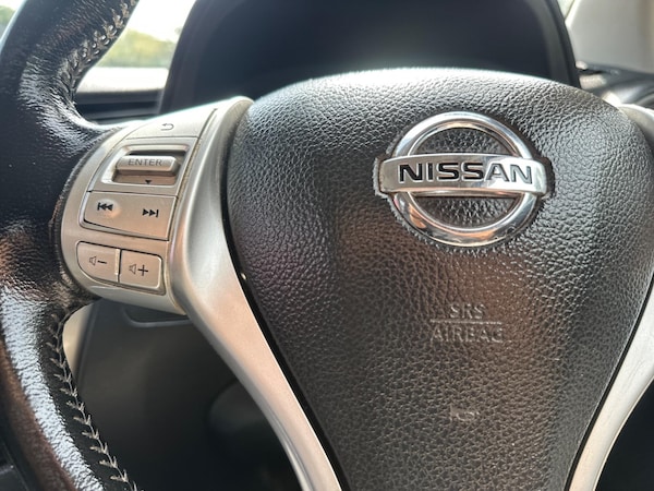 Used Nissan Navara 2020 for sale - 75564304: Photo 44