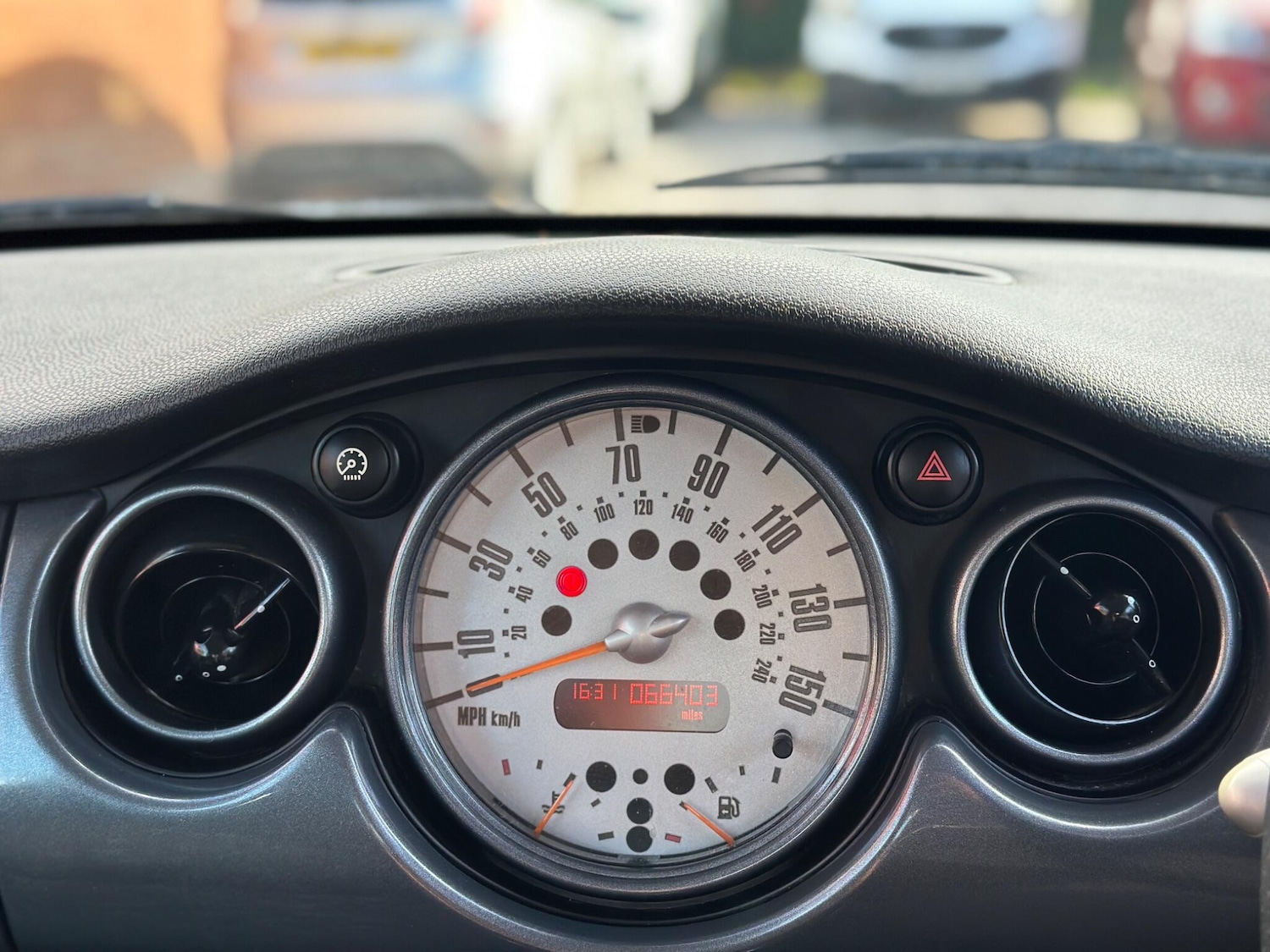 Used MINI Hatch 2004 for sale - 76270603: Photo 10