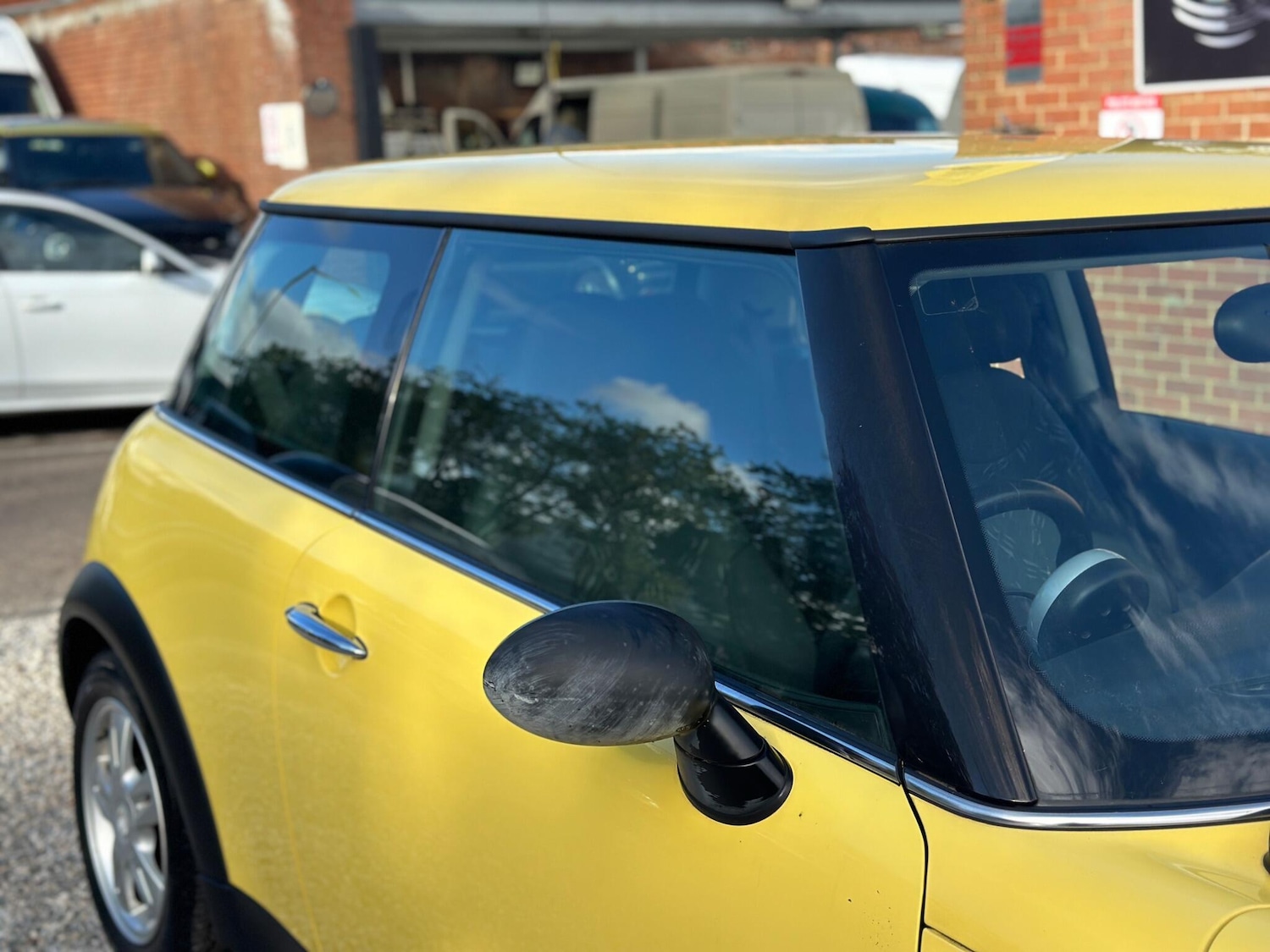 Used MINI Hatch 2004 for sale - 76270603: Photo 25