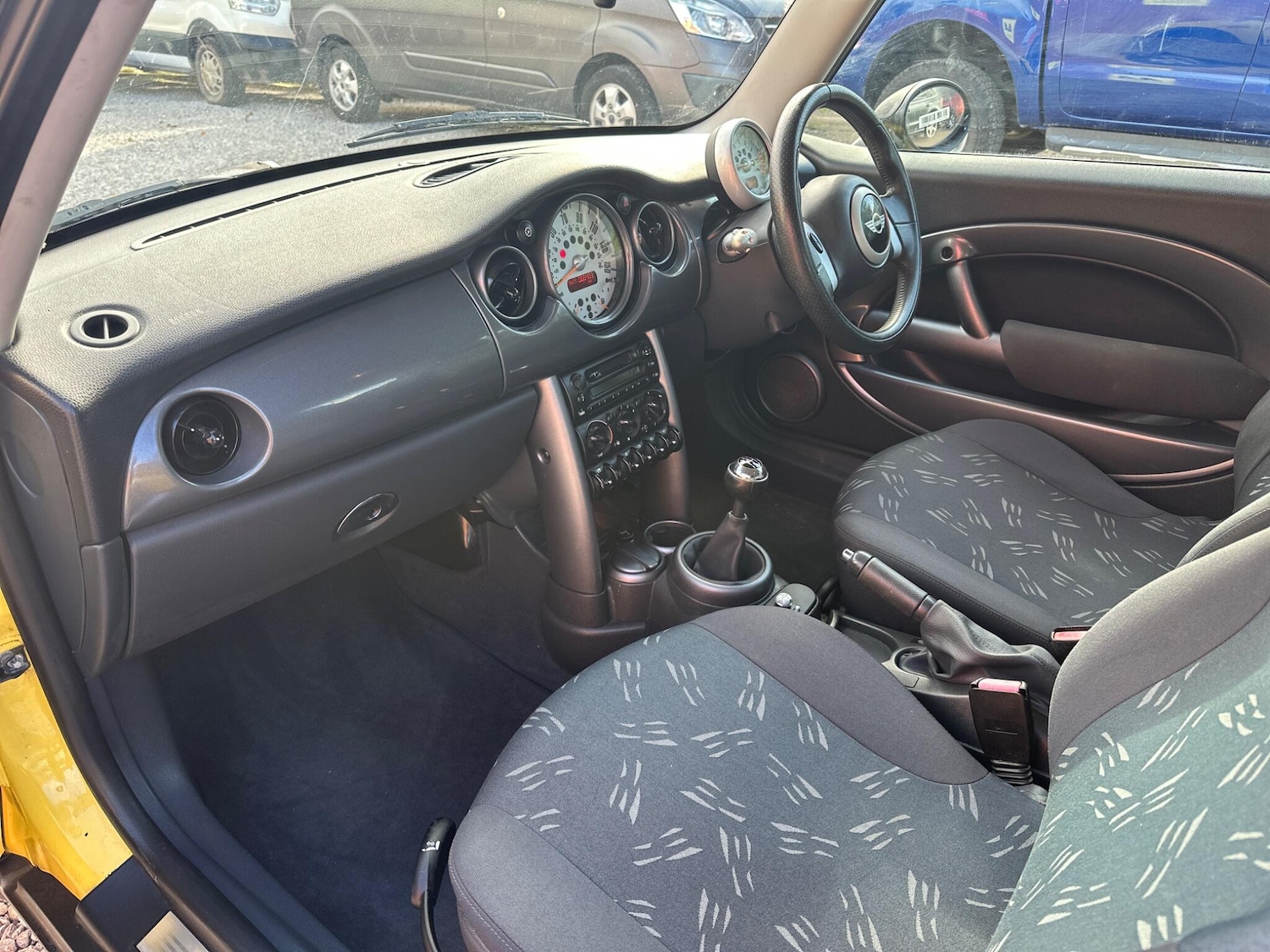 Used MINI Hatch 2004 for sale - 76270603: Photo 8