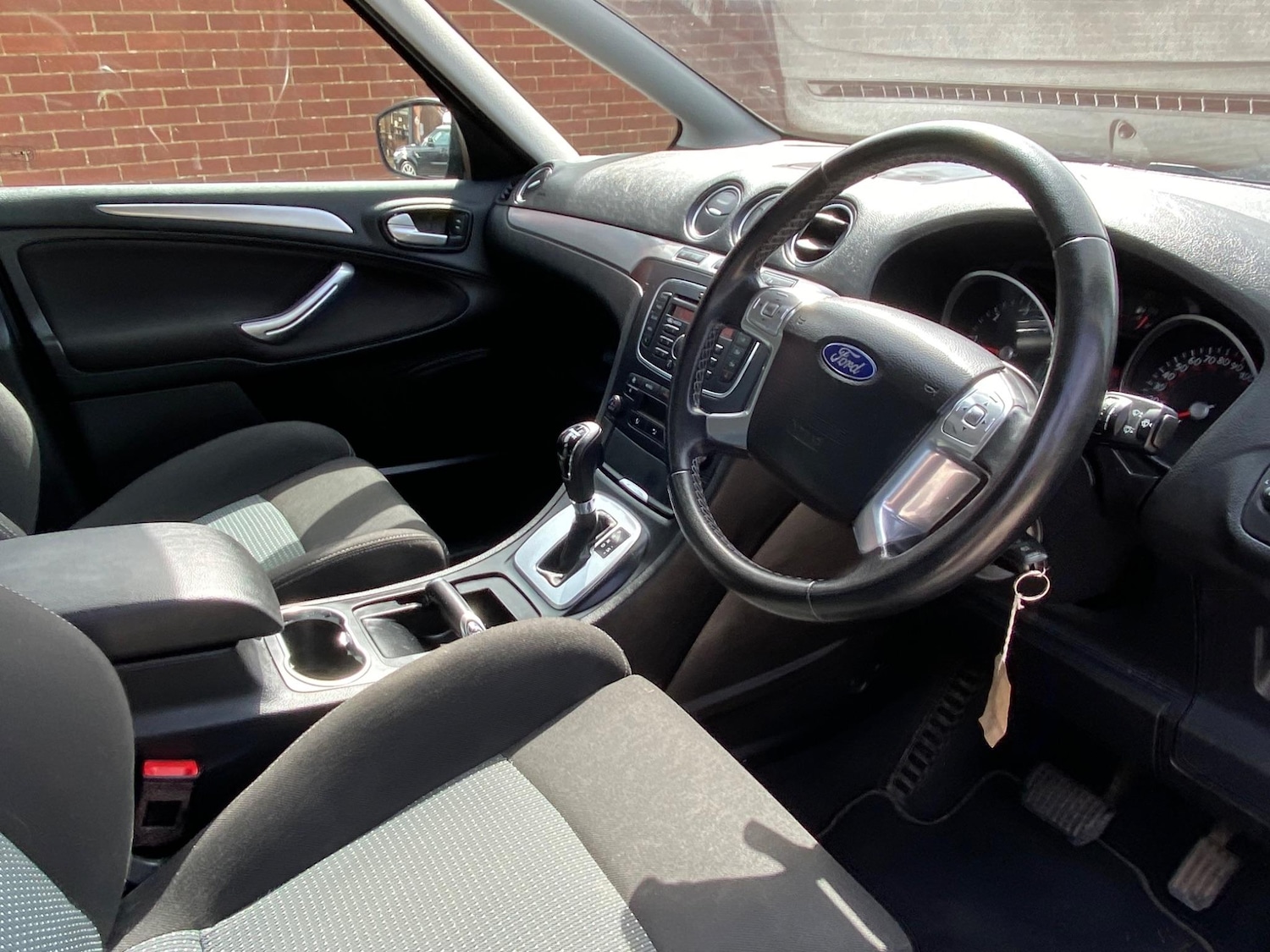 Used Ford S-Max 2014 for sale - 76388994: Photo 25