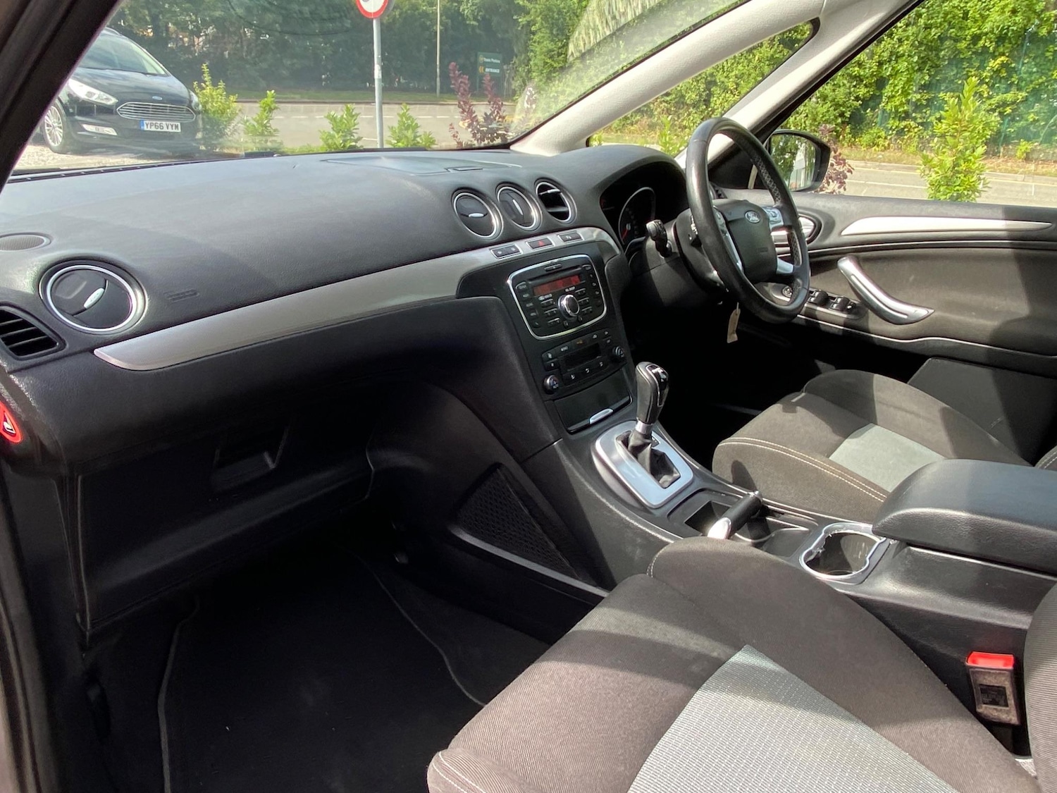 Used Ford S-Max 2014 for sale - 76388994: Photo 30