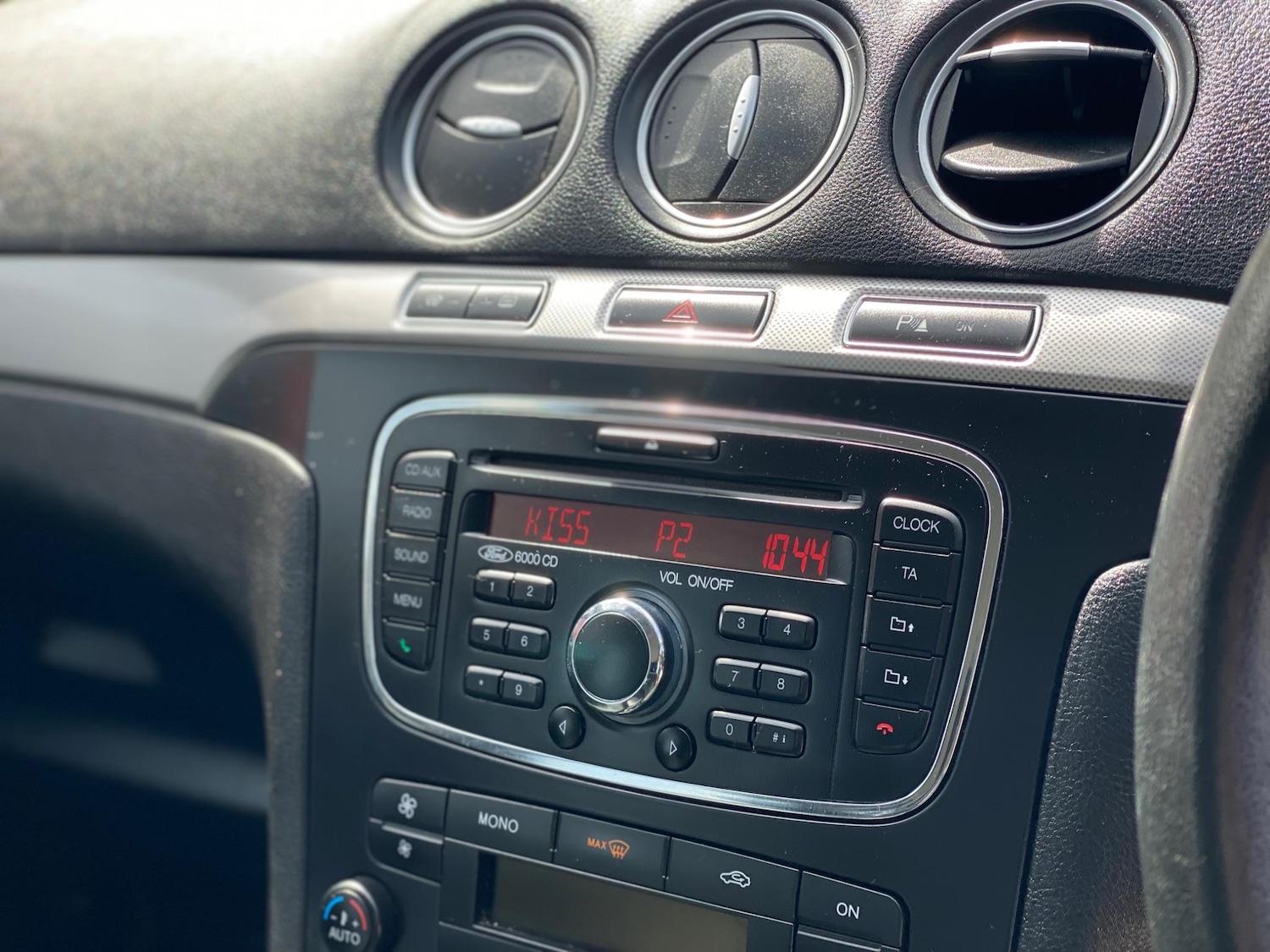 Used Ford S-Max 2014 for sale - 76388994: Photo 45