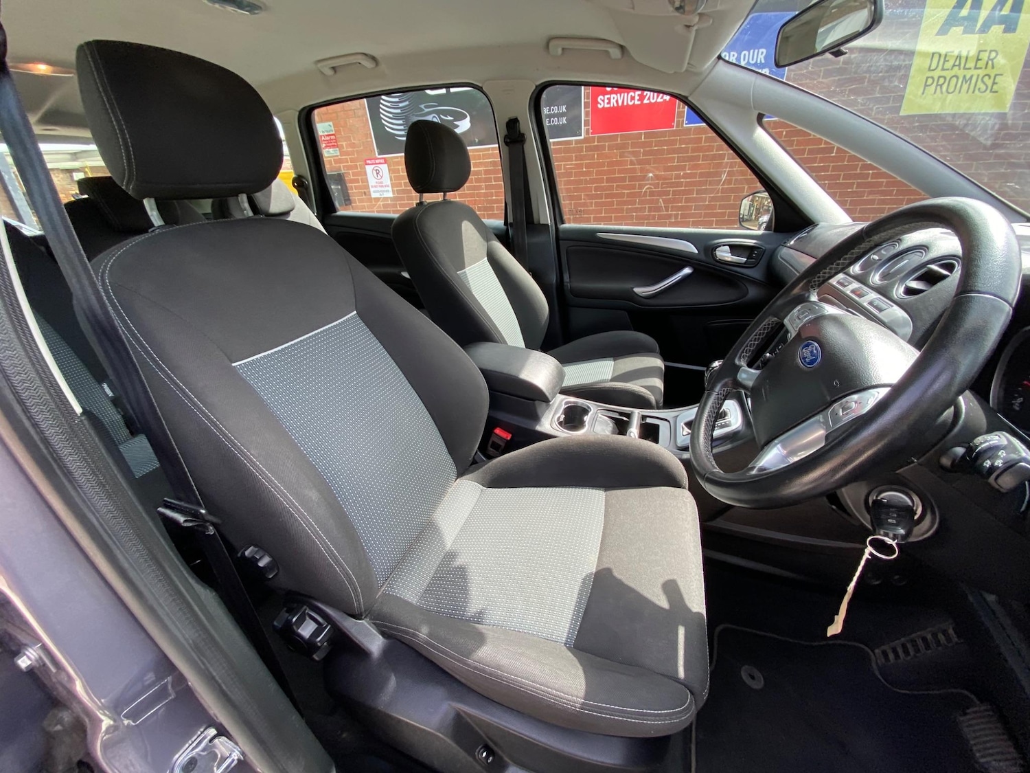 Used Ford S-Max 2014 for sale - 76388994: Photo 6