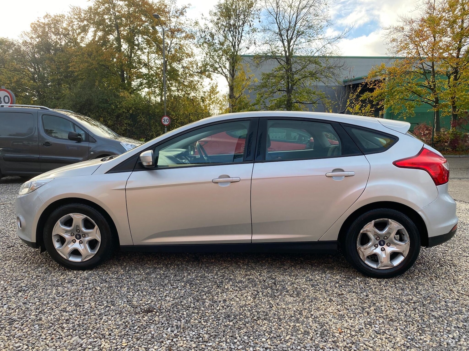 Used Ford Focus for sale - 76994549: Photo 32