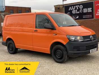 Used Volkswagen Transporter 2017 for sale - 74148060: Photo