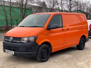 Used Volkswagen Transporter 2017 for sale - 74148060: Photo