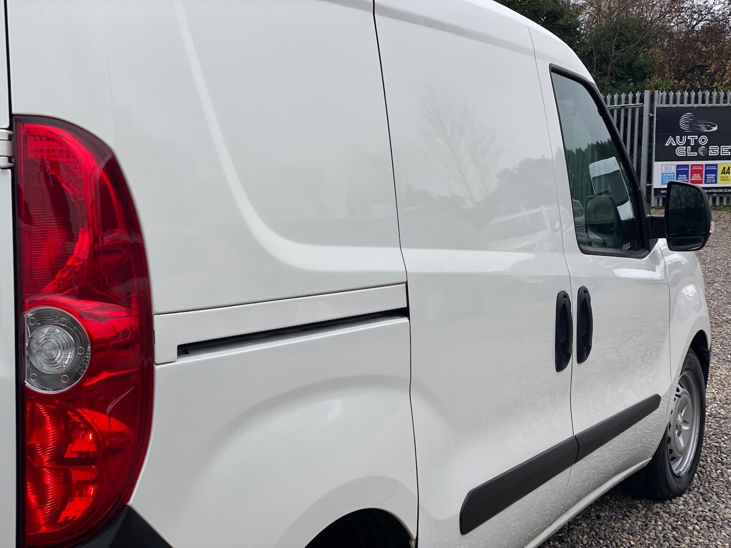 Used Vauxhall Combo 2018 for sale - 76990651: Photo 16