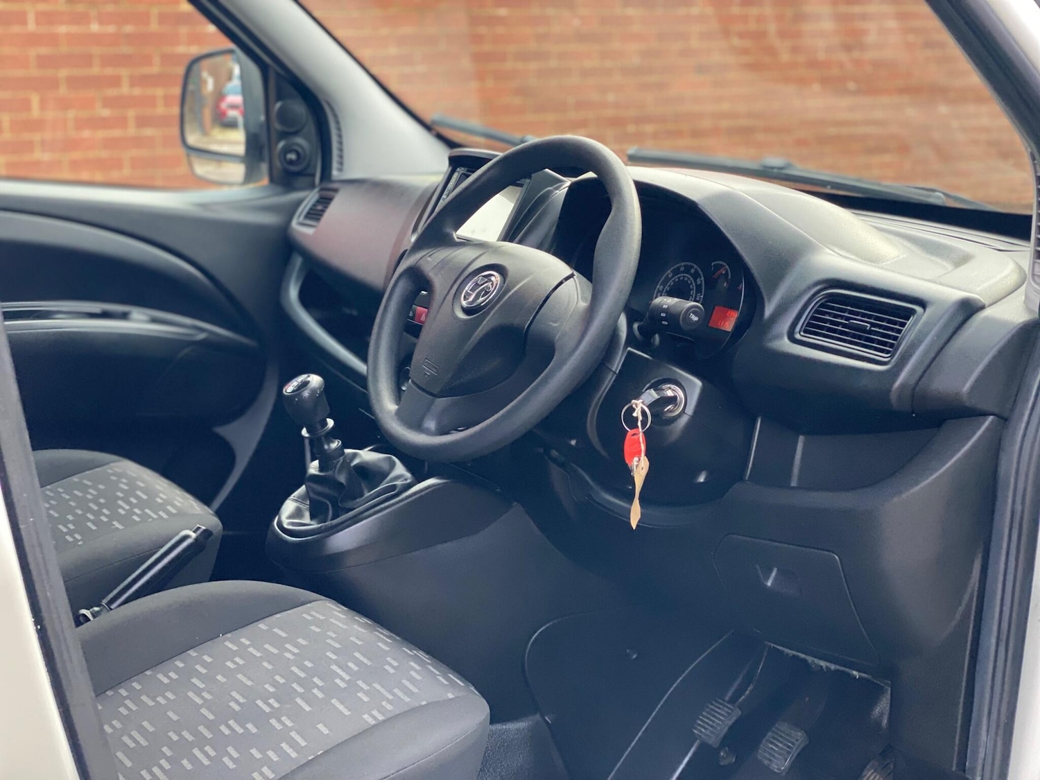 Used Vauxhall Combo 2018 for sale - 76990651: Photo 32