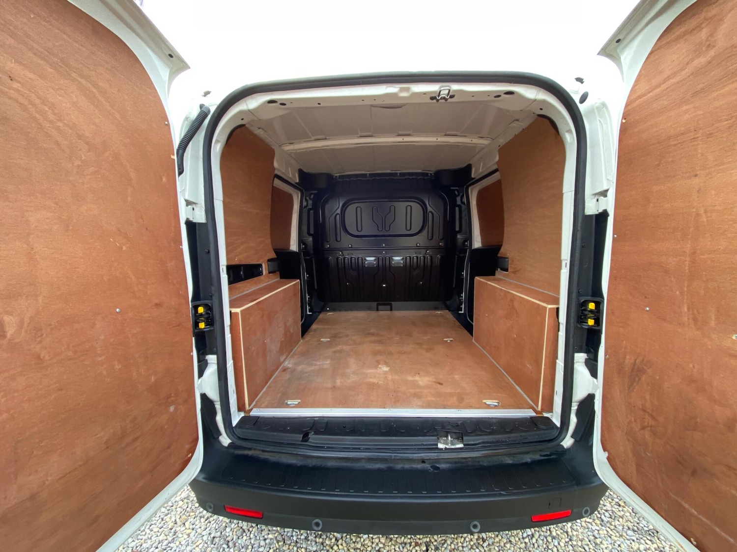 Used Vauxhall Combo 2018 for sale - 76990651: Photo 45