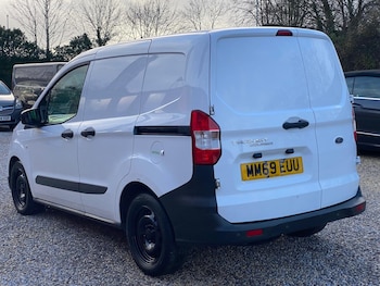 Used Ford Transit Courier 2020 for sale - 77156163: Photo